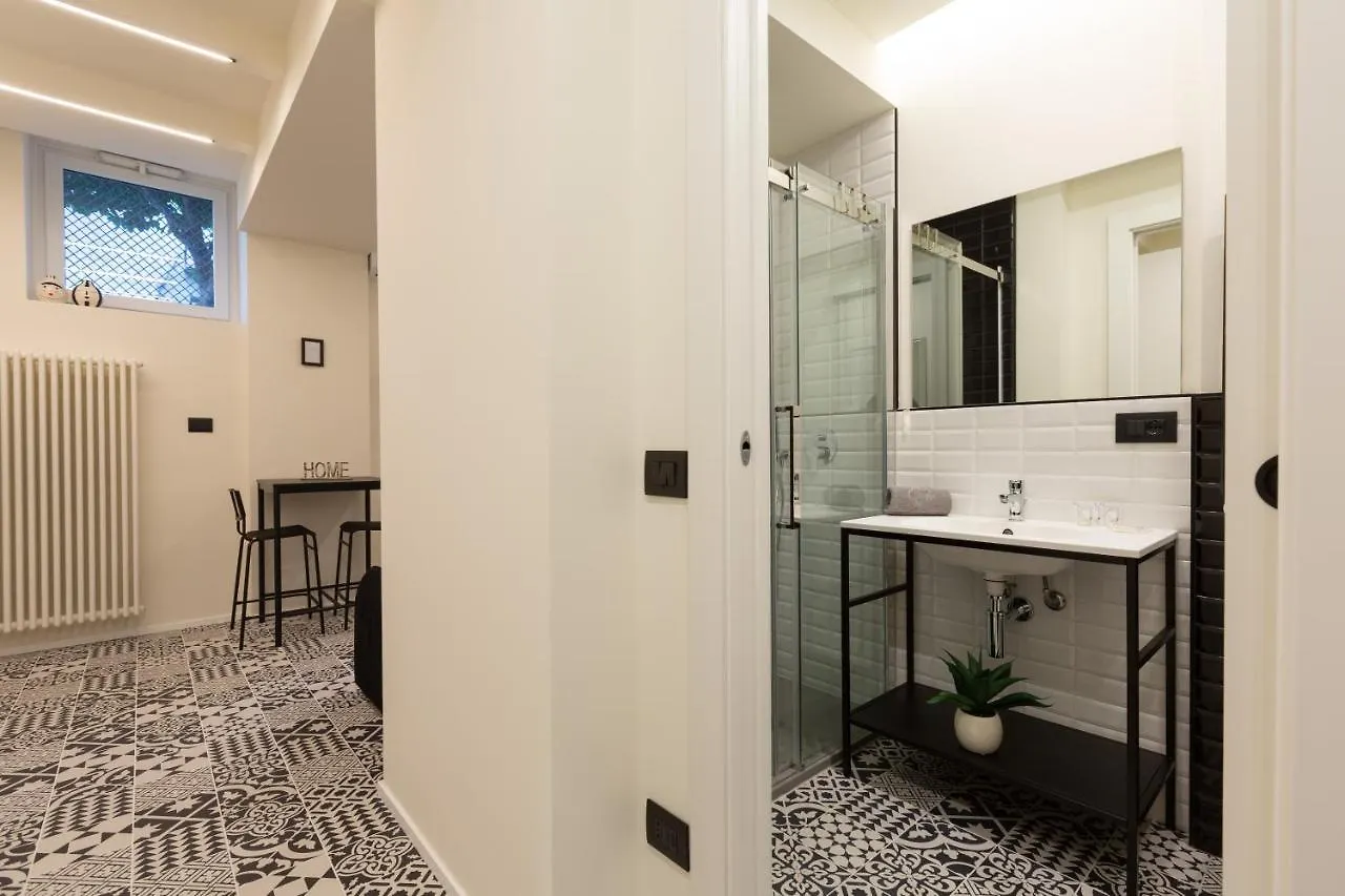 公寓 Pay60 -Crescenzago- Luxury Yellow House 米兰 意大利